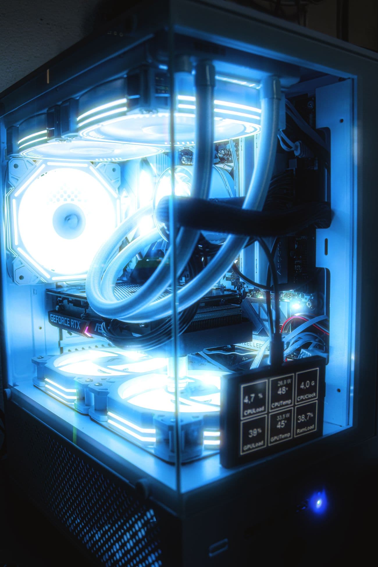 Station PC pour la création et le streaming avec suivi des températures