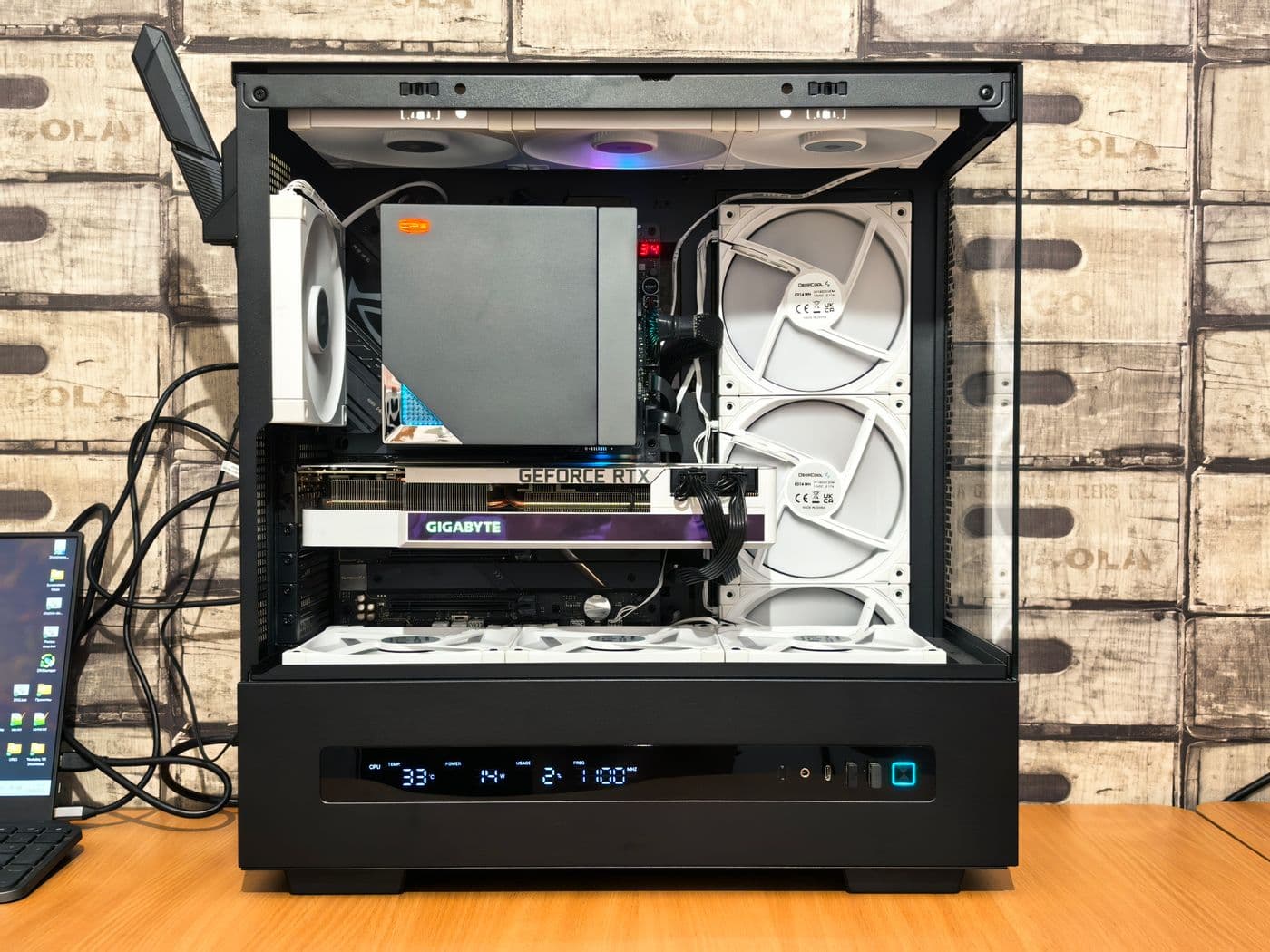 Illustration de PC gamer airflow pour comparer une config 1000 euros